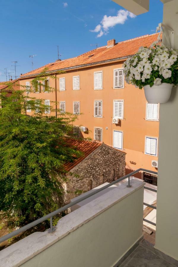 Apartments Silvia Zadar Exterior photo